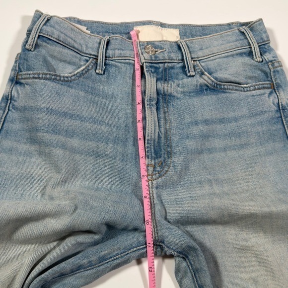 MOTHER The Hustler Ankle Undone Hem Jeans Light Wash Distressed  Sz 27 - Picture 8 of 12